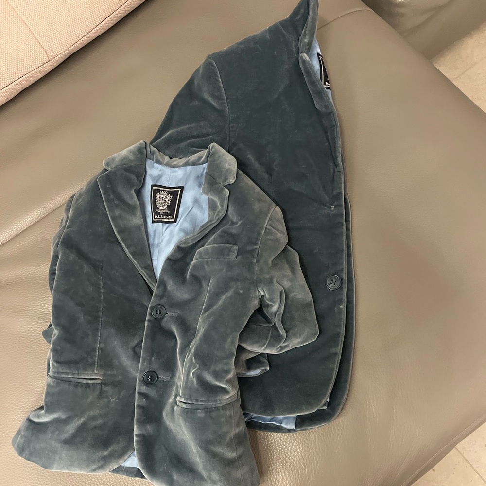 Elegant Kids Velvet Blazer in Blue - Picture 4 of 5